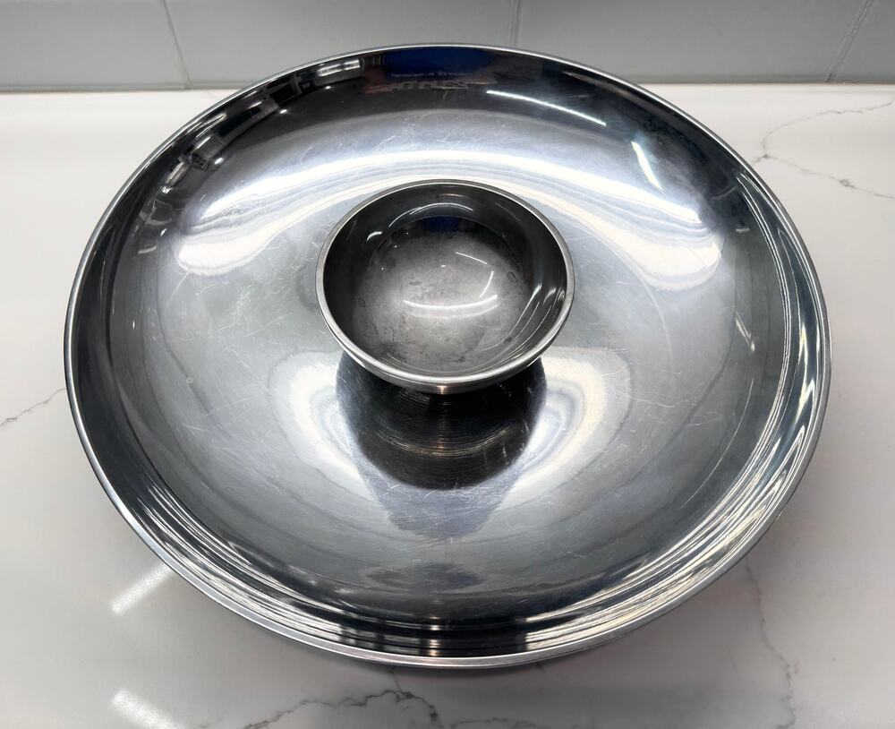 Discontinued Vera Wang by Wedgwood Vesta Stainless Steel Chip & Dip Set